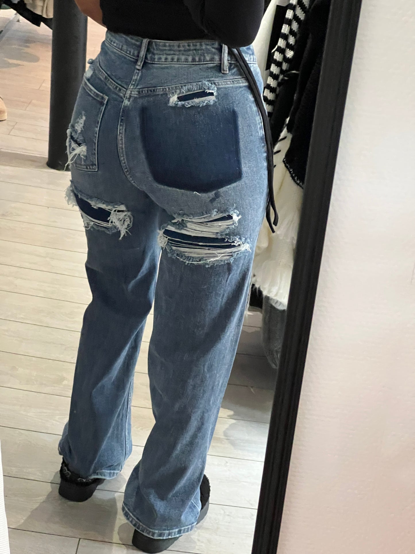 Jeans destroy