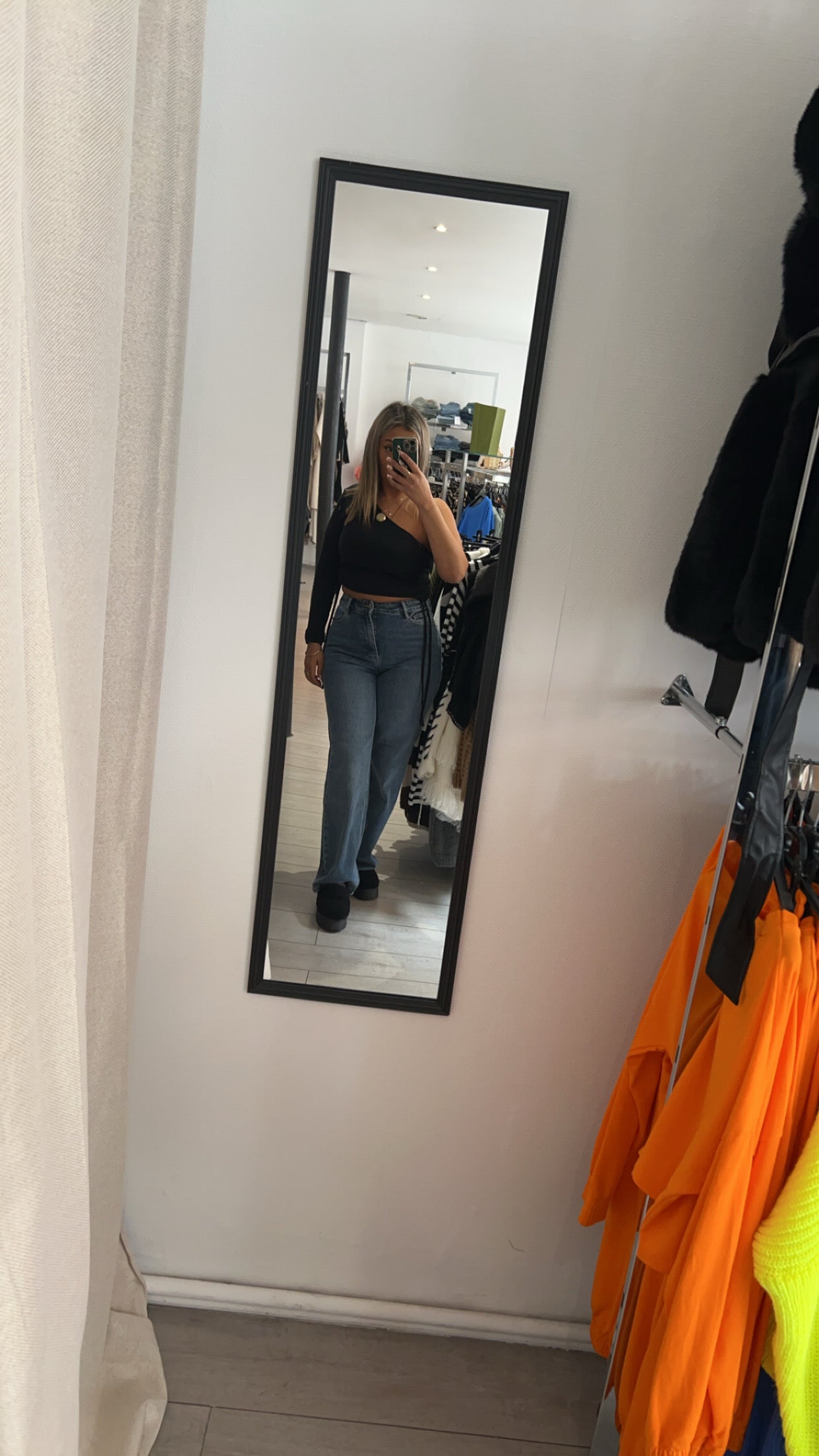 Jeans destroy