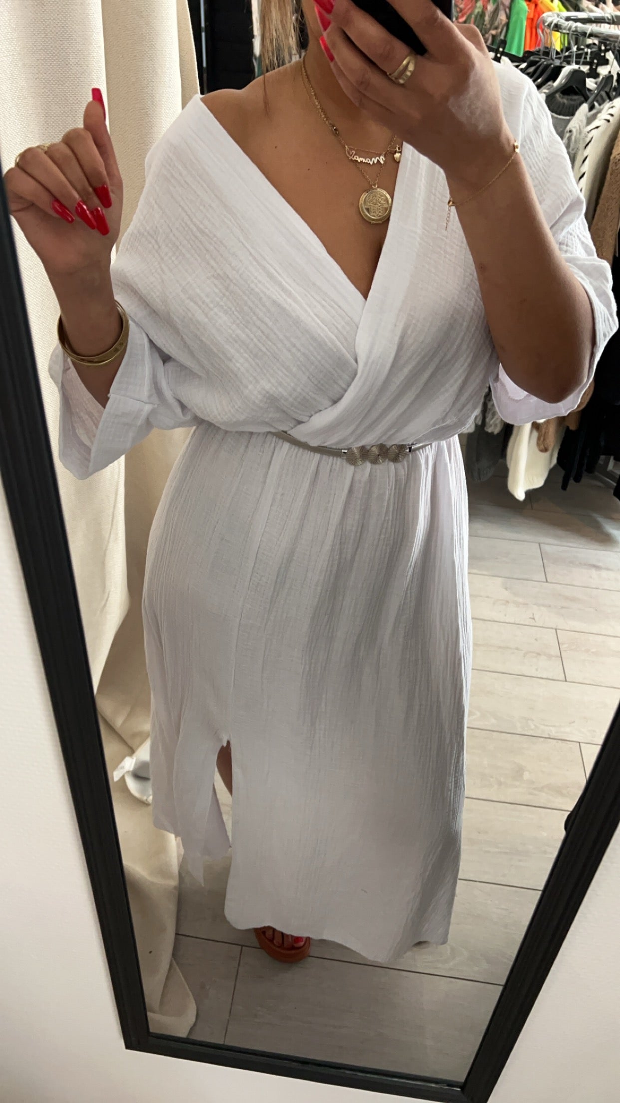 Robe en gaz de coton blanche ou kaki