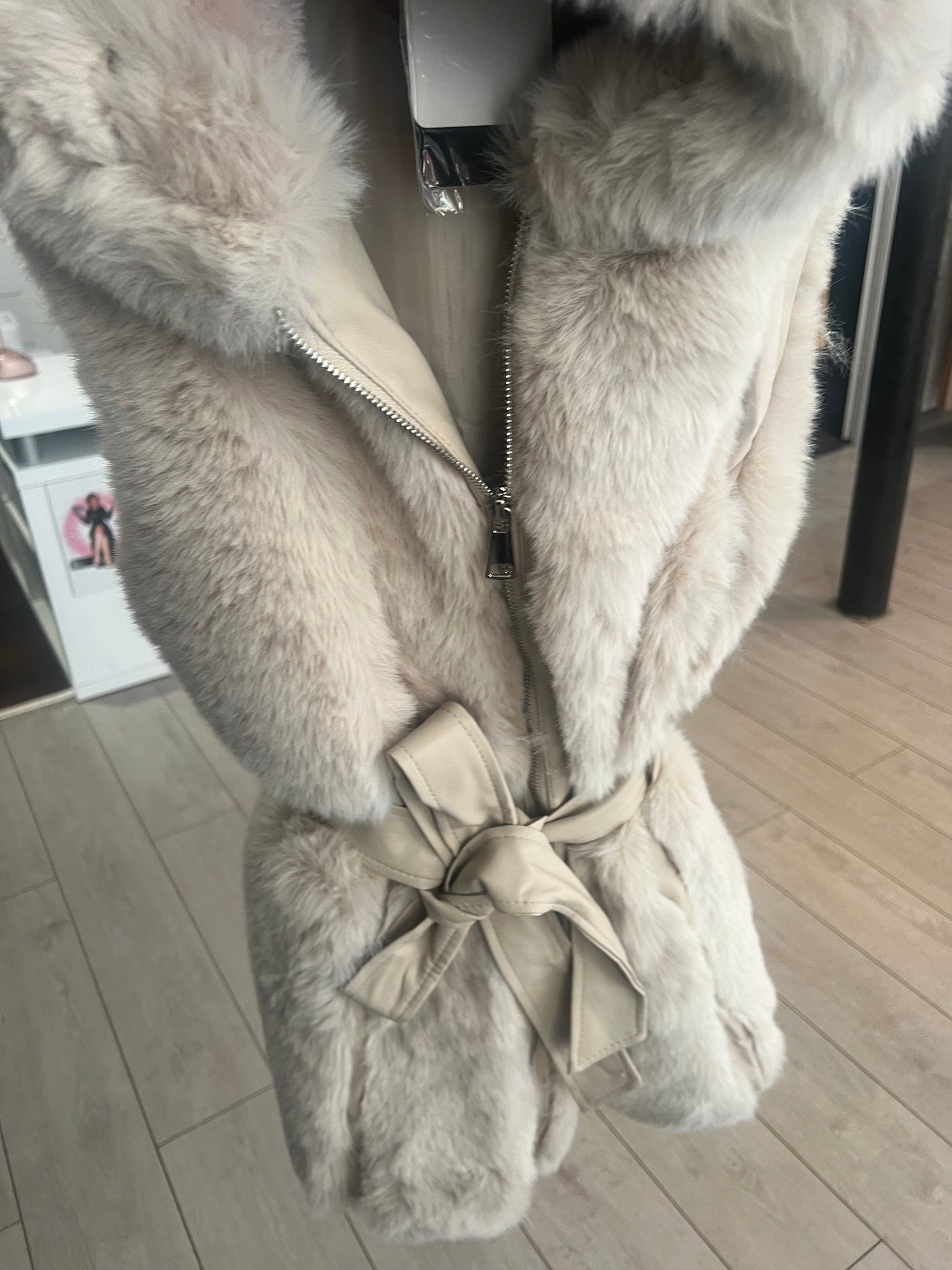 Veste fourrure sans manches