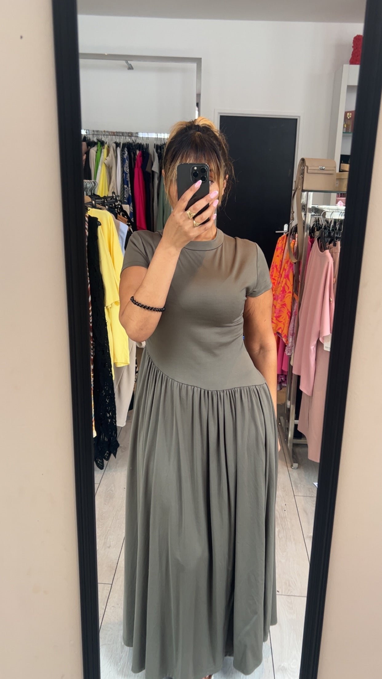 Robe asymétrie chic