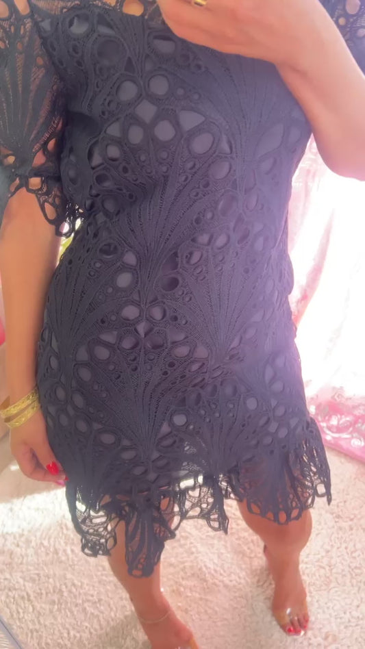 Robe en dentelle crochetée