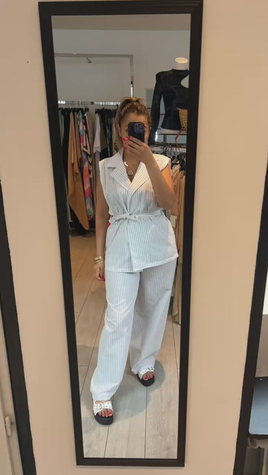 Ensemble sans manches rayé blanc